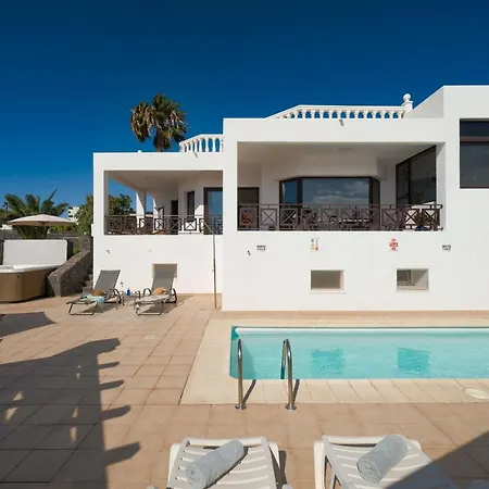 Miramare Villa